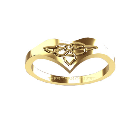 Celtic Flowing Wishbone Ring in 9 ct Yellow Gold