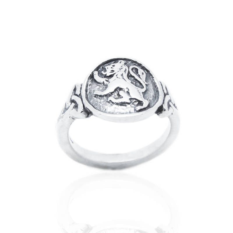 Lion Rampant Ring in Silver