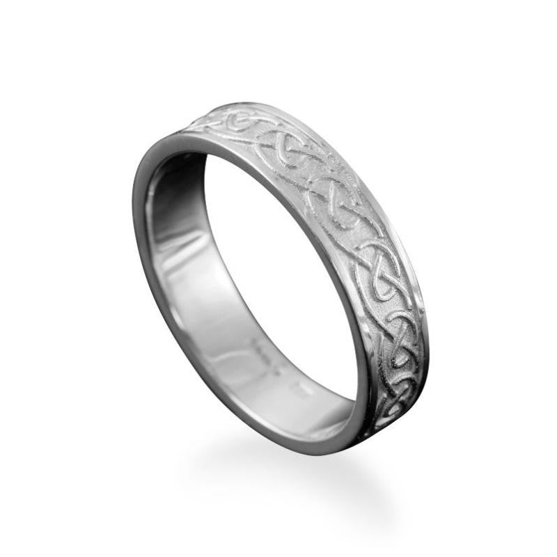 Mousa Celtic Knotwork Ring in Silver