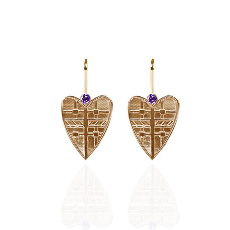 Tartan Solid Heart Drop Earrings with Amethyst in Gold